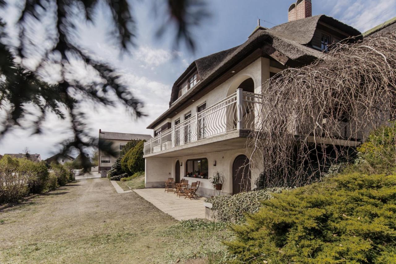 Ferienhaus Schilfvilla موربيش آم سي المظهر الخارجي الصورة